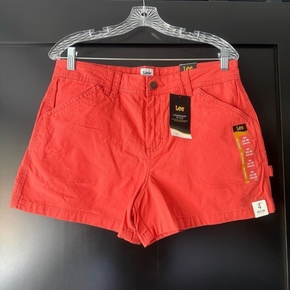 NWT Lee Womenβs mid-rise shorts size 10